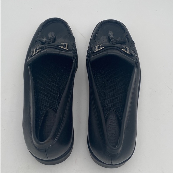 Maripe Black Leather Loafers women 7.5M Tassel Accent casual office retro Y2K - Picture 7 of 12